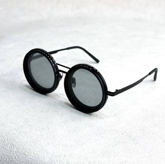 Óculos Black Visions